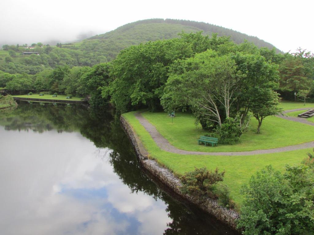 Strand'S End House Rooms Only, No Breakfast Served Cahersiveen Exteriör bild